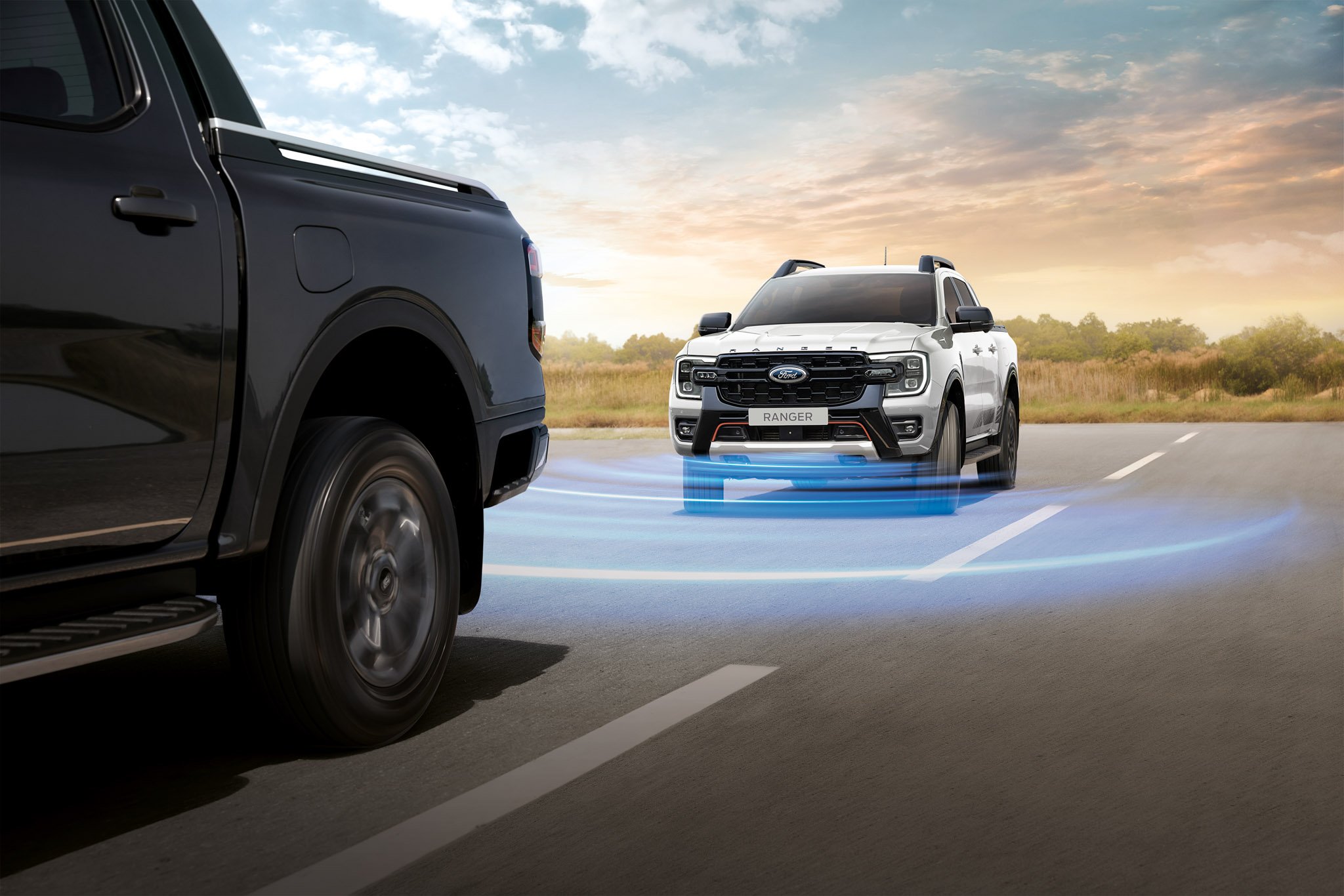 Ford Việt Nam chính thức giới thiệu Ford Ranger Stormtrak  - Ảnh 7